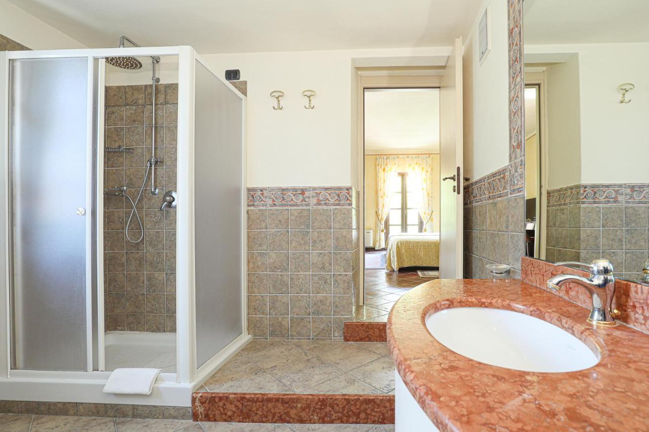 Cascina Giuli Villa อัลบา ภายนอก รูปภาพ